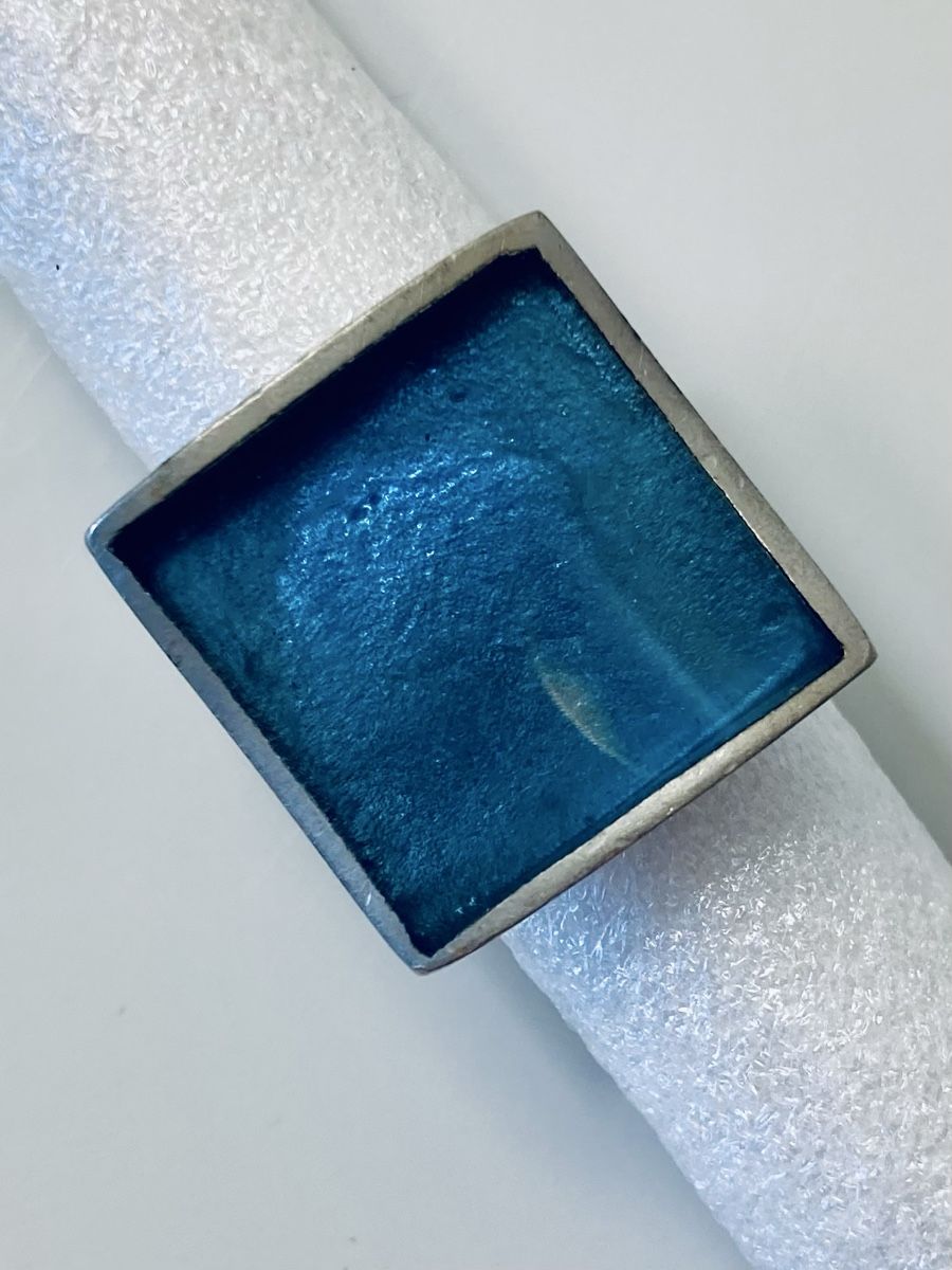 Bagues: Silberring mit blauem Glasstein, Grösse verstellbar – D'occasion à Basel par elocin4791